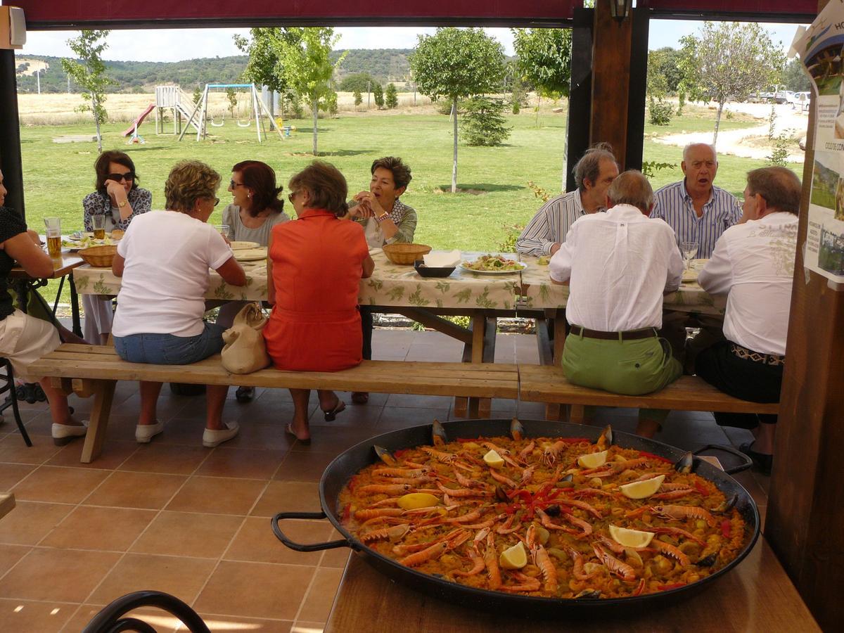 Hotel Albergue Bioclimatico Sabinares Del Arlanza Puentedura Eksteriør billede