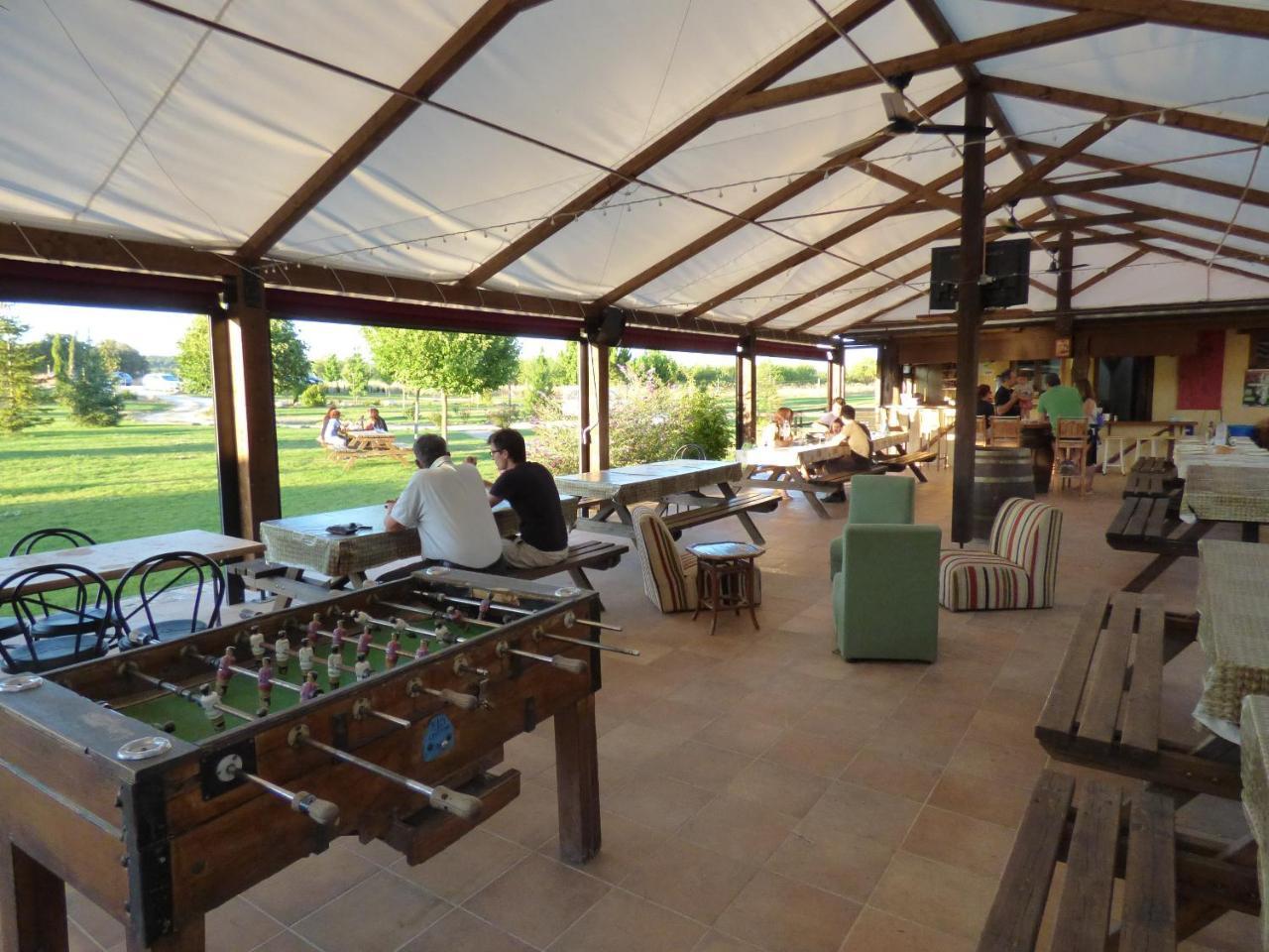 Hotel Albergue Bioclimatico Sabinares Del Arlanza Puentedura Eksteriør billede